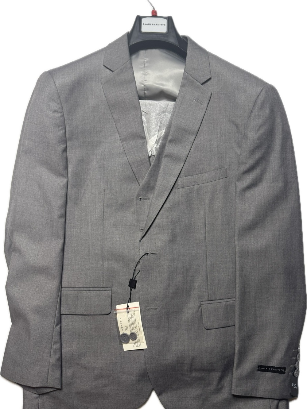 NWT Alain Dupetit Light Gray 3 Piece Suit 42S 36W Jacket Vest Pants
